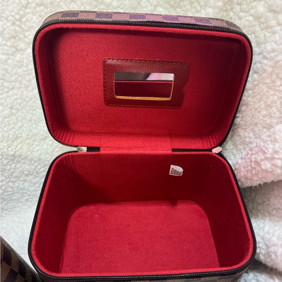 Source Unknown Brown Checkered Luggage Set - Picture 3 of 3